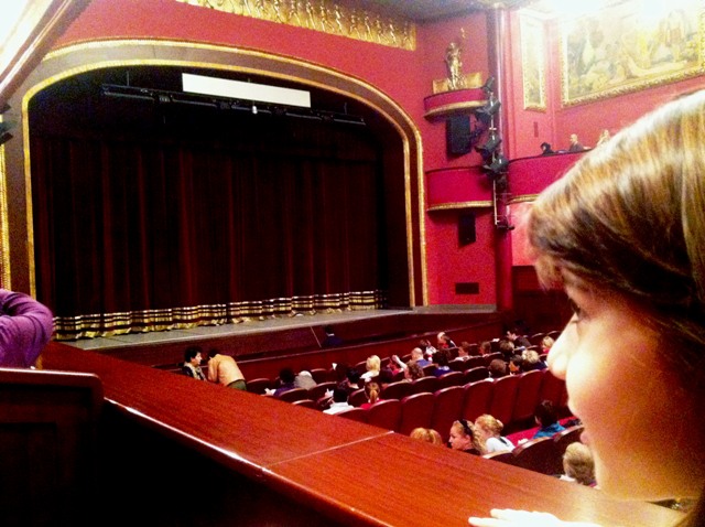 Giselle seyreden küçük seyirci 1